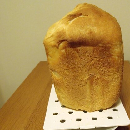 半端に余った白玉粉があったので作ってみました
美味しいパンが焼けました
レシピ有難うございます